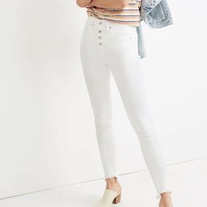 Madewell 10" High-Rise Skinny Jeans in Pure White: Step-Hem Edition in Size 24